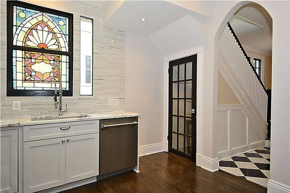 3829 Woodley Rd, NW, Washington, DC 20016 stained glass