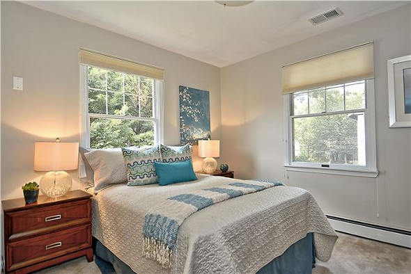 8 Valley View Ave, Takoma Park, MD 20912, second bedroom